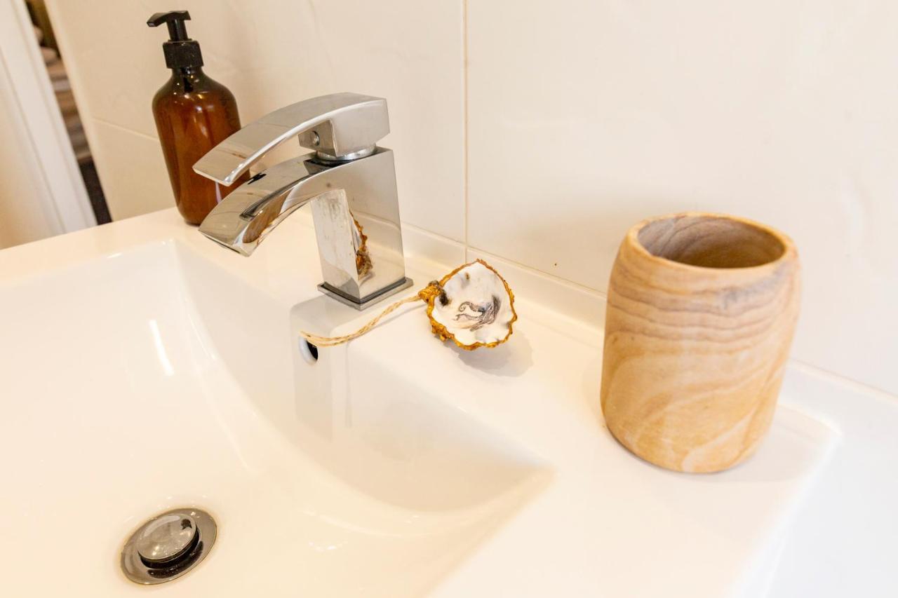 Mulberry Cottage - Cosy 3 Bed Cottage Near Lytham Windmill Lytham St Annes Εξωτερικό φωτογραφία